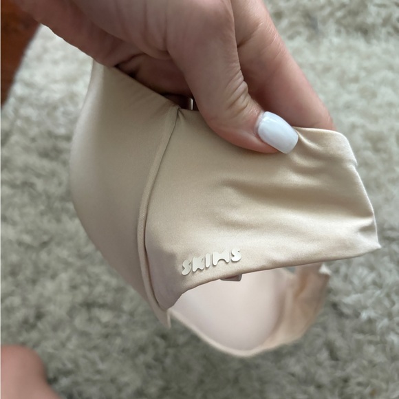 NWOT skims bra - Picture 4 of 4